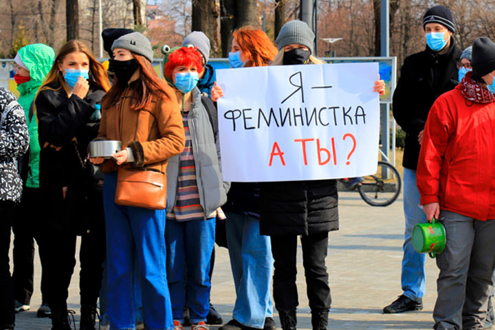 Госдеп запустил щупальца в русскую семью