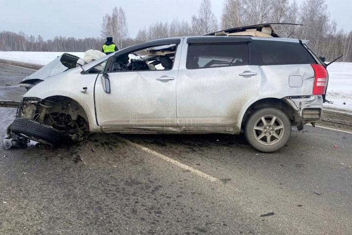 На трассе произошло ДТП с тремя погибшими 