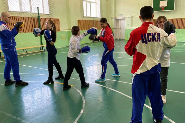 В Белоярской школе прошел первый съезд лидеров РДДМ