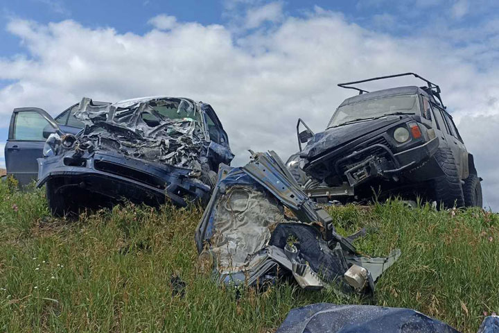 В страшной аварии с 4 трупами под Пригорском погиб сотрудник администрации Боградского района