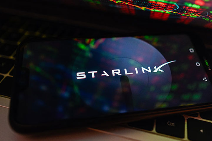 Илон Маск сдал Авдеевку. ВСУ отключили Starlink во  время контратаки