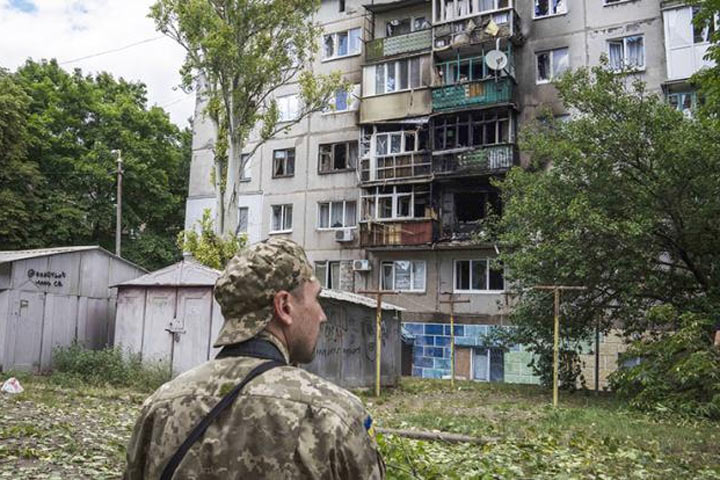 Фергюсон: Вашингтон осенью начнет раздел Украины, Зеленский будет плакать, а потом сбежит