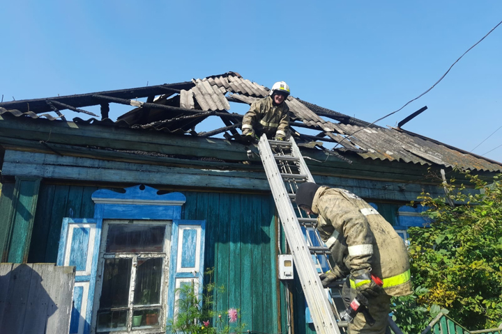 В Усть-Абакане мужчина решил покурить и чуть не погиб 