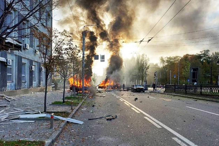 «В Киеве сегодня начался Донецк»