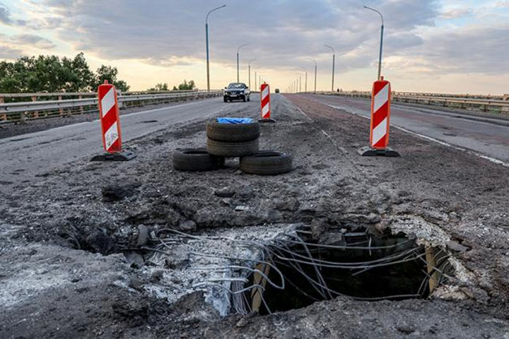 Пока Зеля мечтает о подводных дронах, внучок «Посейдона» уже может ждать команды возле Киевской ГЭС