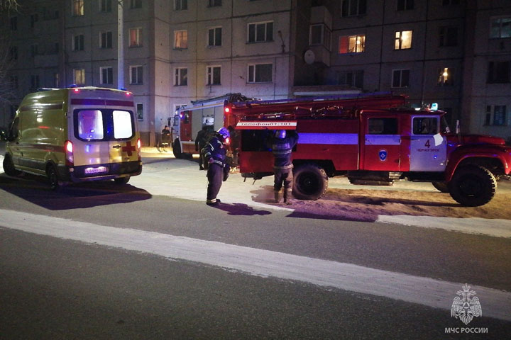 В Черногорске горела комната в общежитии 