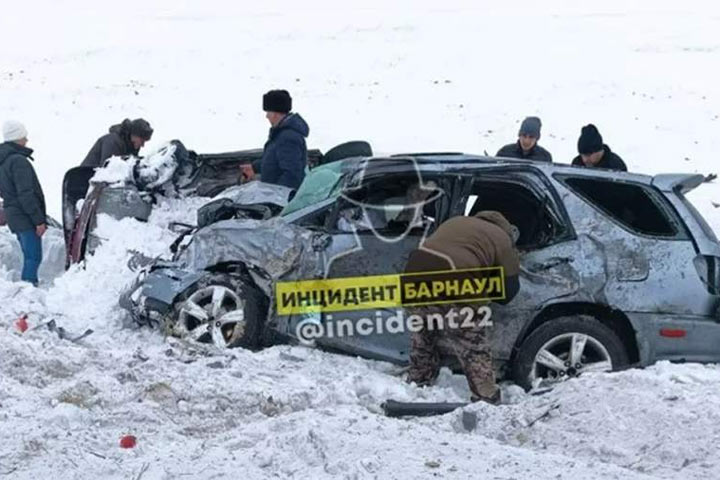 Двое детей и трое взрослых погибли в ДТП