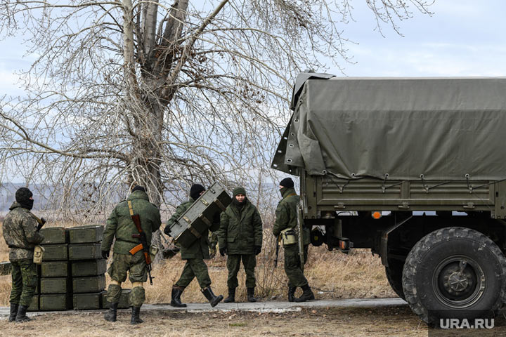 Минобороны РФ: ВС РФ заняли более выгодные рубежи на донецком направлении