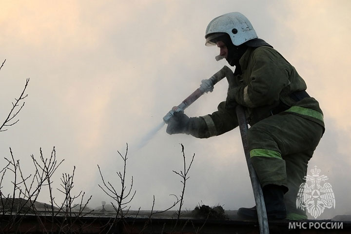 В районе городского карьера Саяногорска ликвидирован двухкилометровый пал 