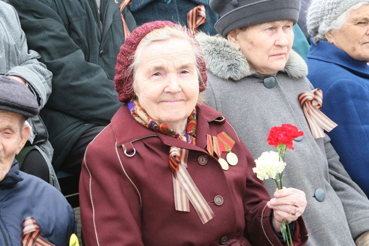 Ежемесячно на выплаты детям войны Хакасия будет направлять 7 миллионов