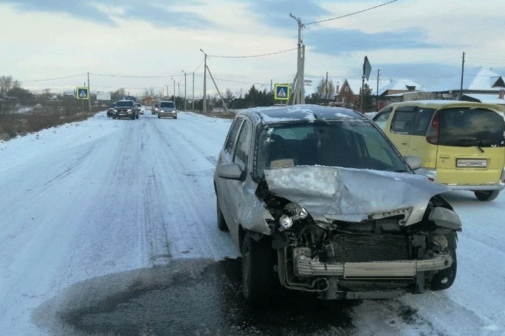 Женщина получила травму головы в ДТП