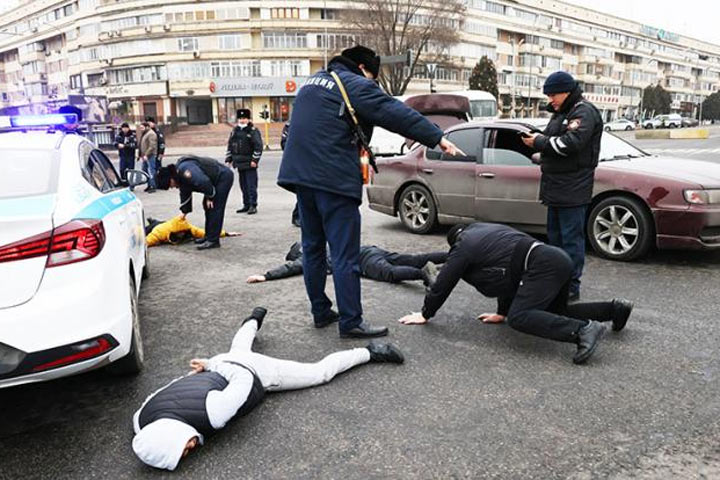 Астану «захватили» бандеровцы, участников СВО бросают в тюрьмы