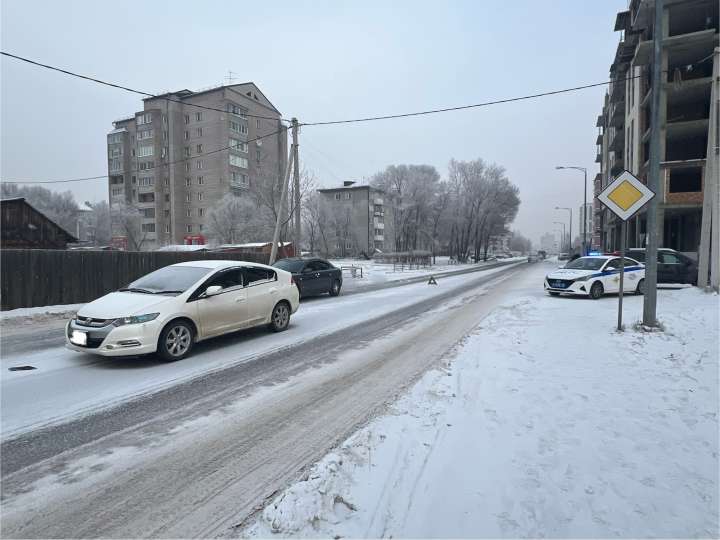 В Абакане по Тельмана сбили подростка-нарушителя