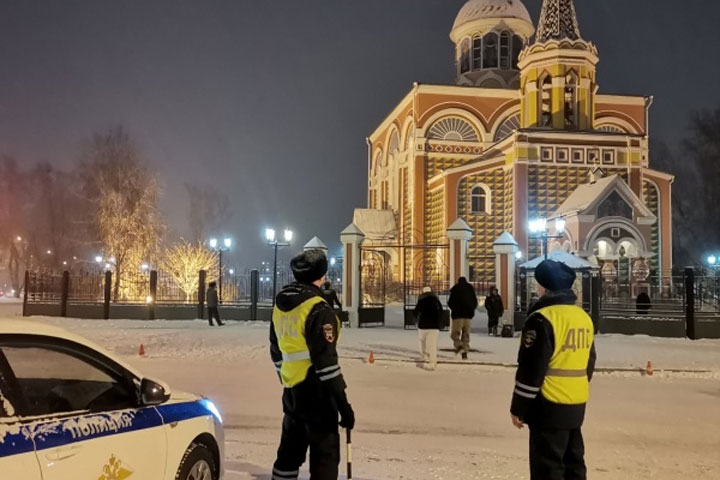 На Крещение сотрудники полиции в Хакасии обеспечат безопасность мероприятий