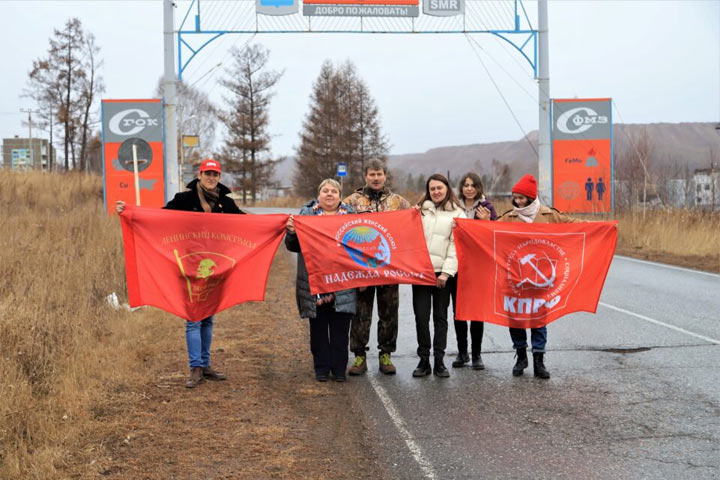 Коммунисты в Хакасии своих бросают