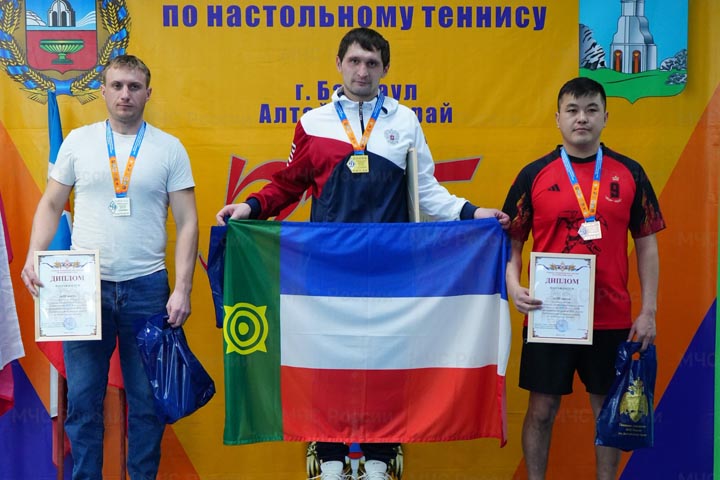 Абаканский пожарный выиграл соревнования по настольному теннису СФО