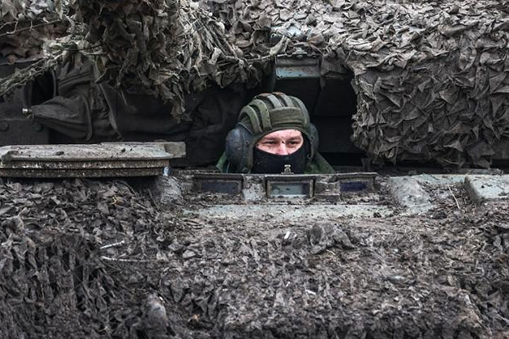 «Пал смертью храбрых, прячась в подвале от ФАБа»: В Новомихайловке бесславно гибнет 79-я ОДШБр