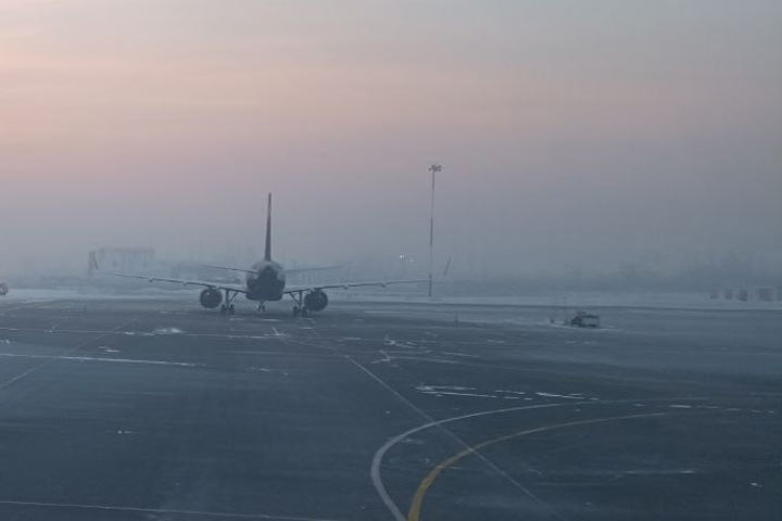 Московский борт из Абакана ушел на запасной аэродром 