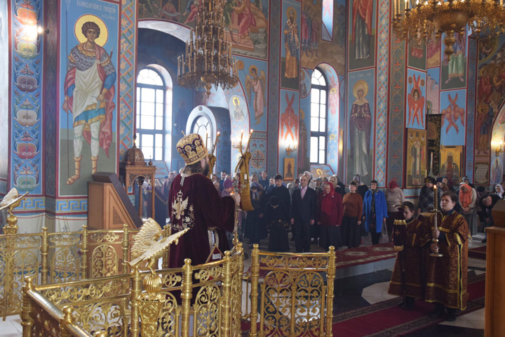 В Абакане пройдут ночное Пасхальное богослужение и божественная литургия 