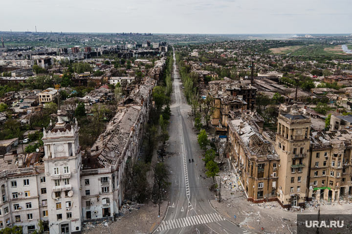 Мариуполь покинули 500 пленных, Польша отправила войска Украине. Главное к вечеру 6 мая