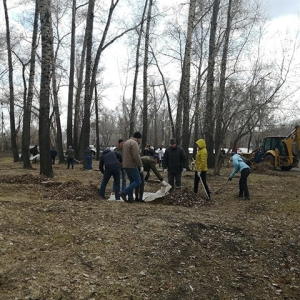 Абакан активно приводят в порядок после зимы