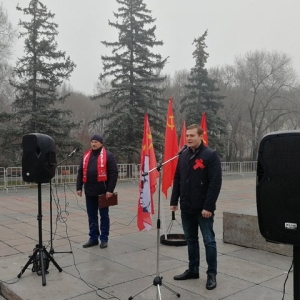 В Хакасии состоялся митинг в преддверии 105-й годовщины Великого Октября