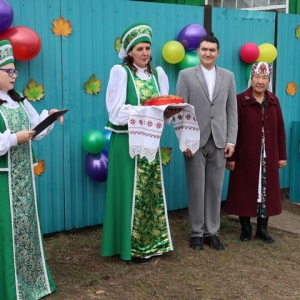 Педагоги Алтайского района отпраздновали сразу три новоселья