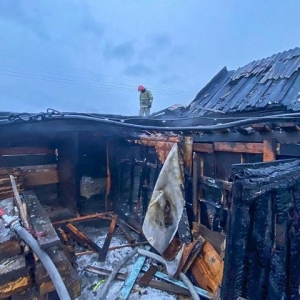 Погорельцам из поселка Ташеба нужна помощь добрых людей